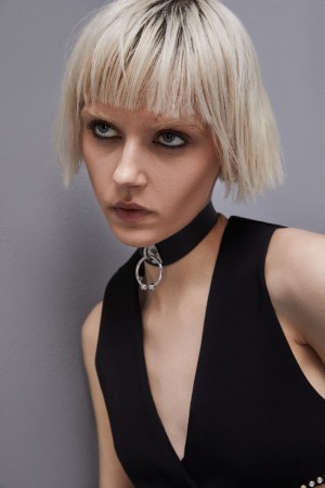 Patrizia Pepe Chocker With Piercing Nere | TVXA-59670